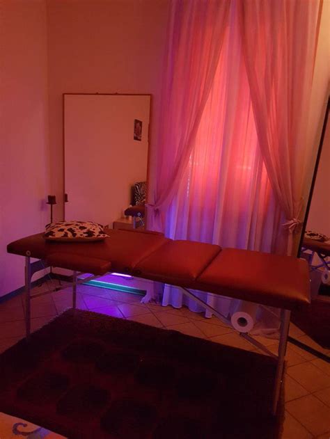 massaggi erotici reggio emilia|Massaggi Reggio emilia, annunci di massaggi erotici a ...